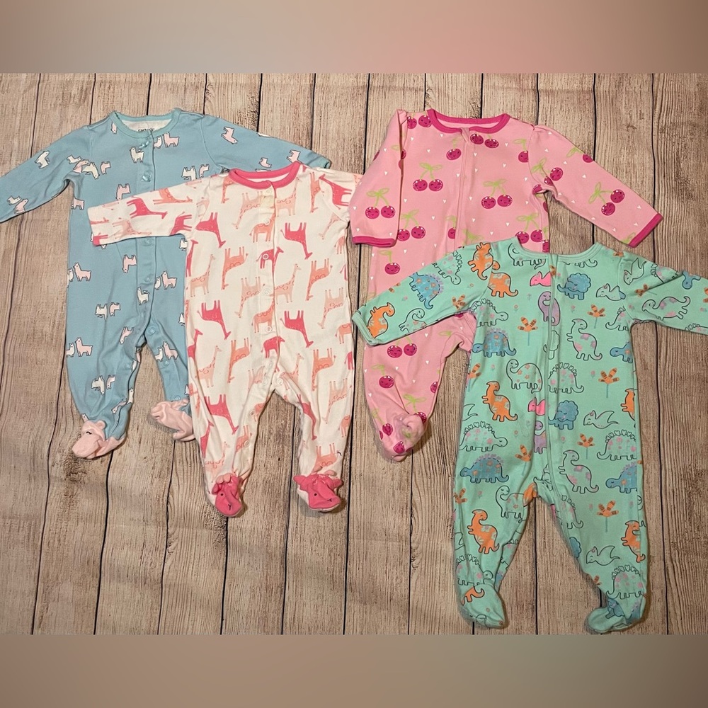 💙Baby Girl 4-Piece Sleeper Onesie Bundle💙